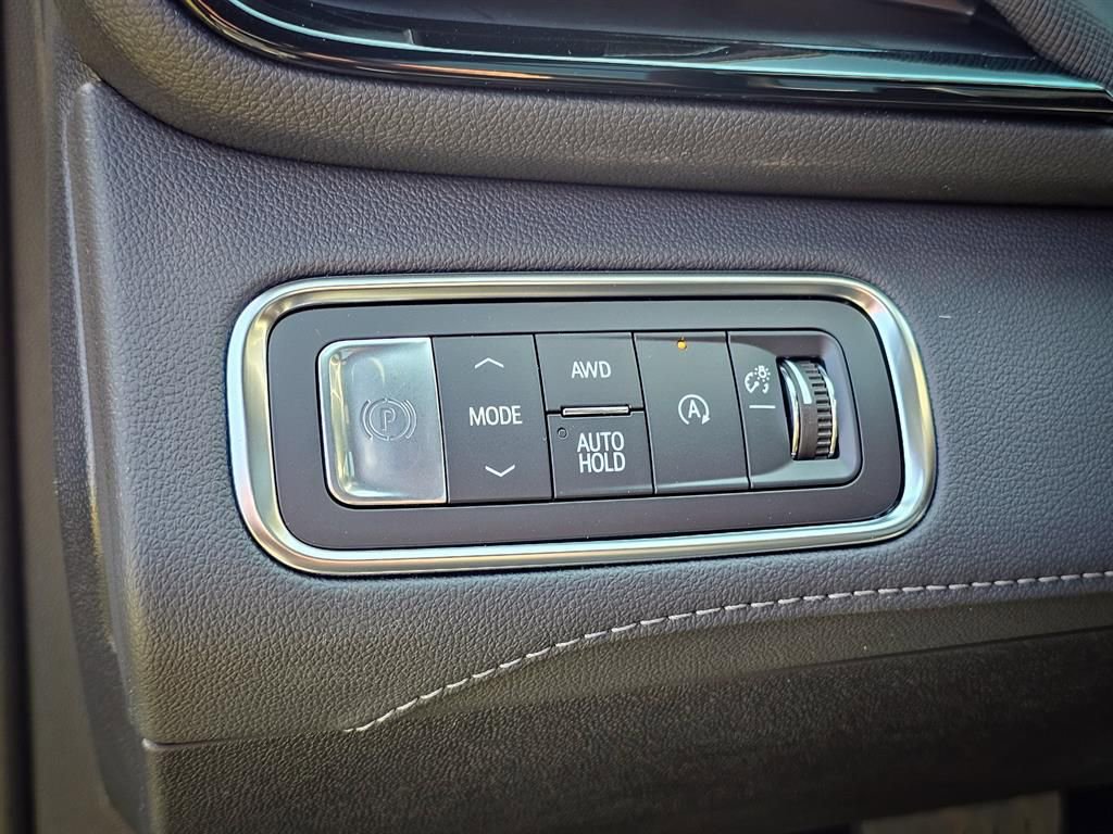 New 2026 Buick Enclave Sport Touring w/ Power Package image 17