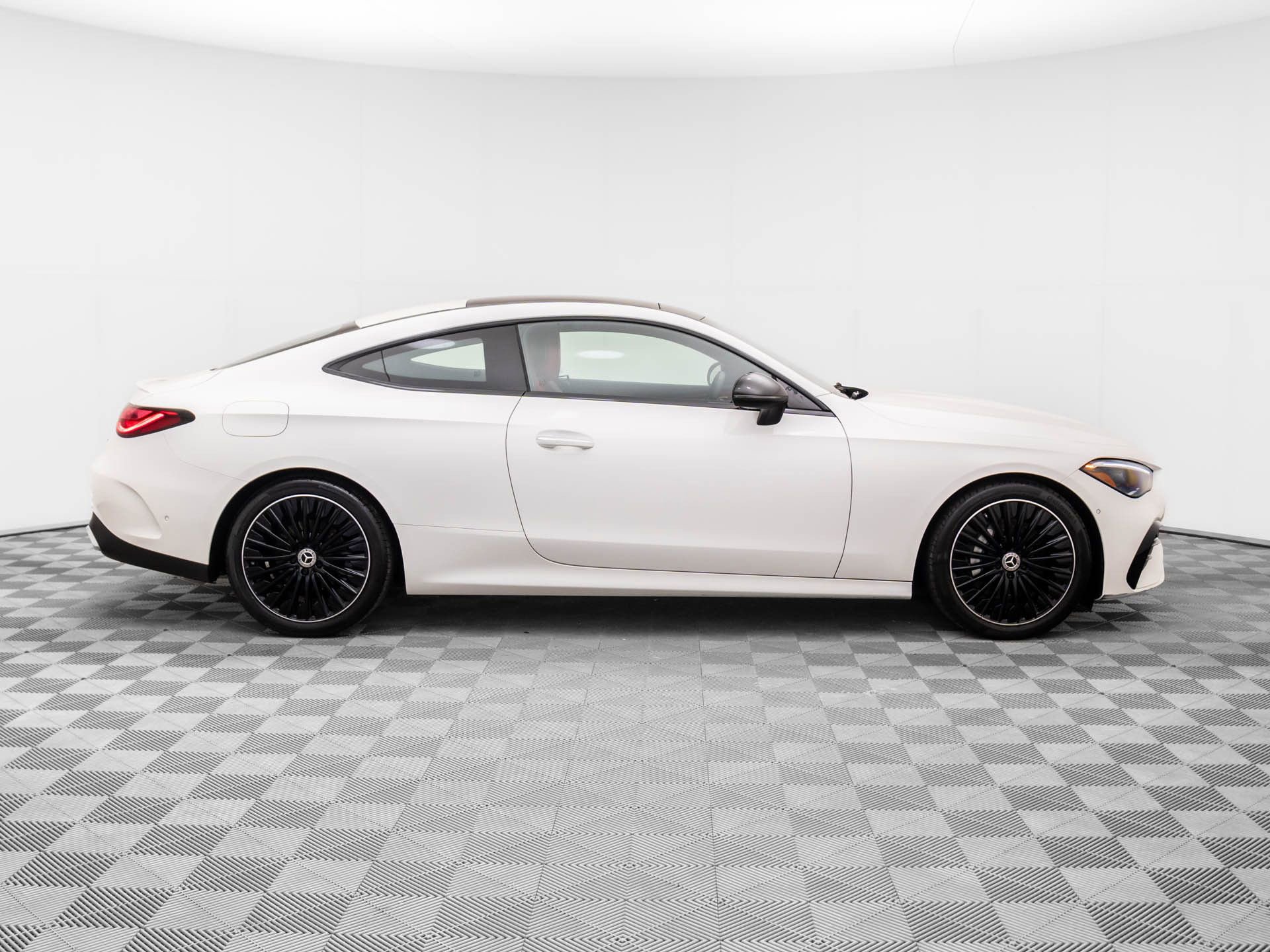 Certified 2024 Mercedes-Benz CLE 300 4MATIC Coupe image 6