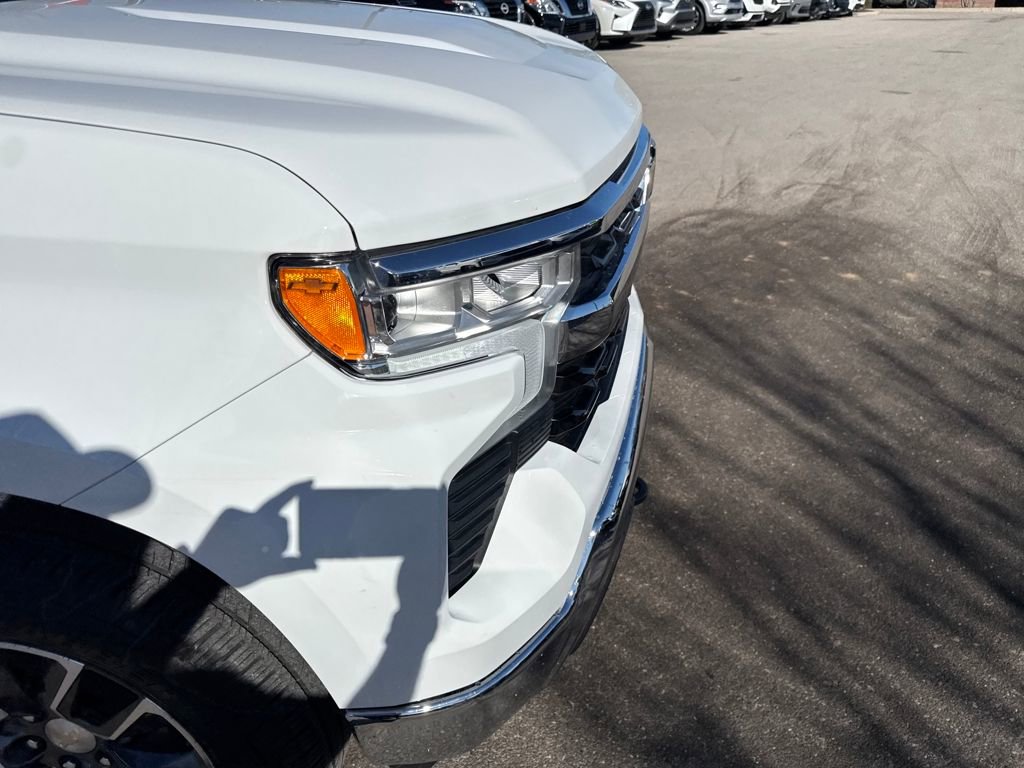 Used 2023 Chevrolet Silverado 1500 LT image 41