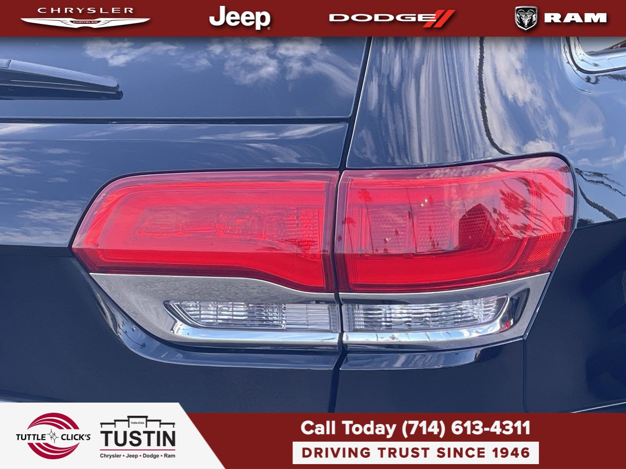 Used 2017 Jeep Grand Cherokee Summit AWD/4WD image 9