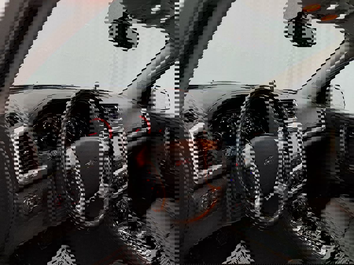 Used 2017 GMC Acadia Limited SLT image 7