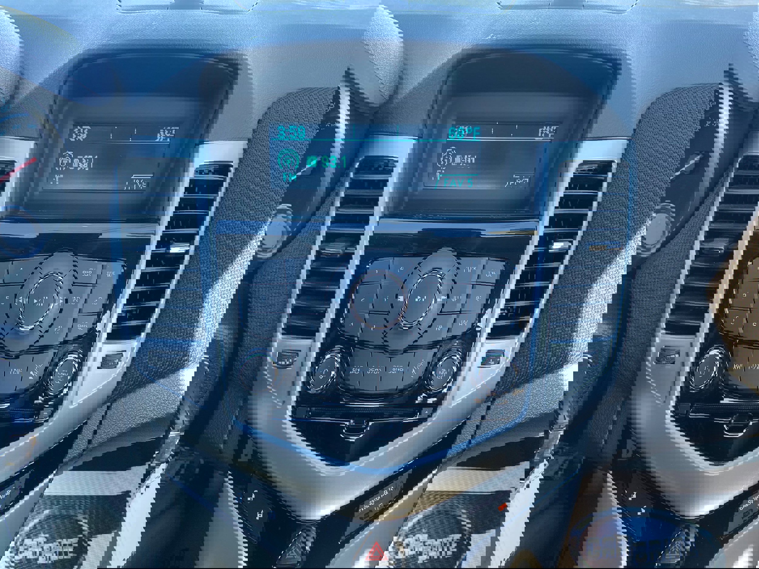 Used 2014 Chevrolet Cruze LT image 13