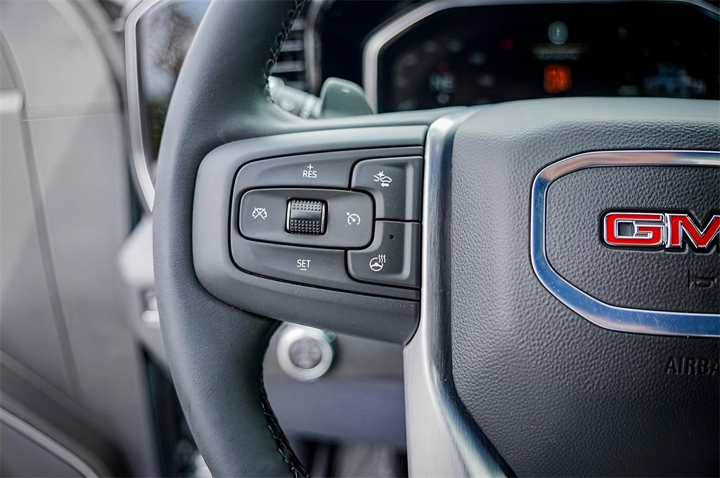 New 2026 GMC Sierra 1500 SLT image 15