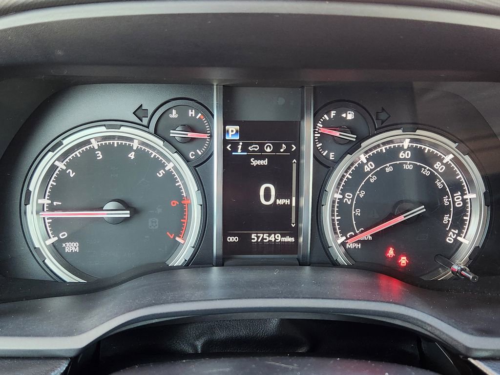Used 2021 Toyota 4Runner Venture w/ Moonroof Package AWD/4WD image 7