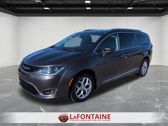 Certified 2018 Chrysler Pacifica Touring-L w/ Tire & Wheel Group