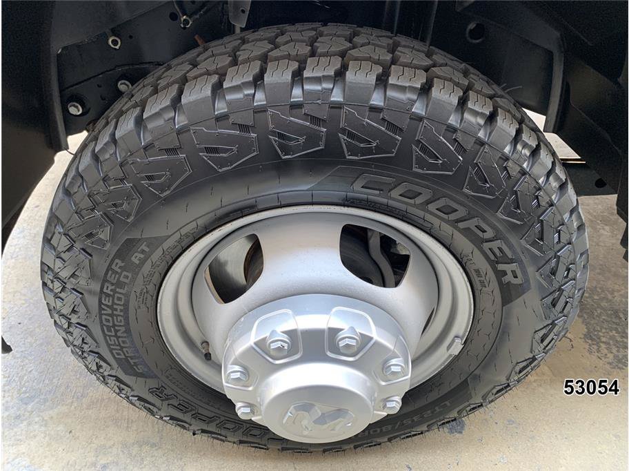 Used 2024 RAM 3500 Tradesman AWD/4WD image 17