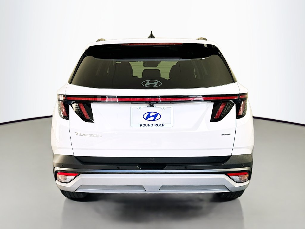 Certified 2025 Hyundai Tucson Limited AWD/4WD image 6