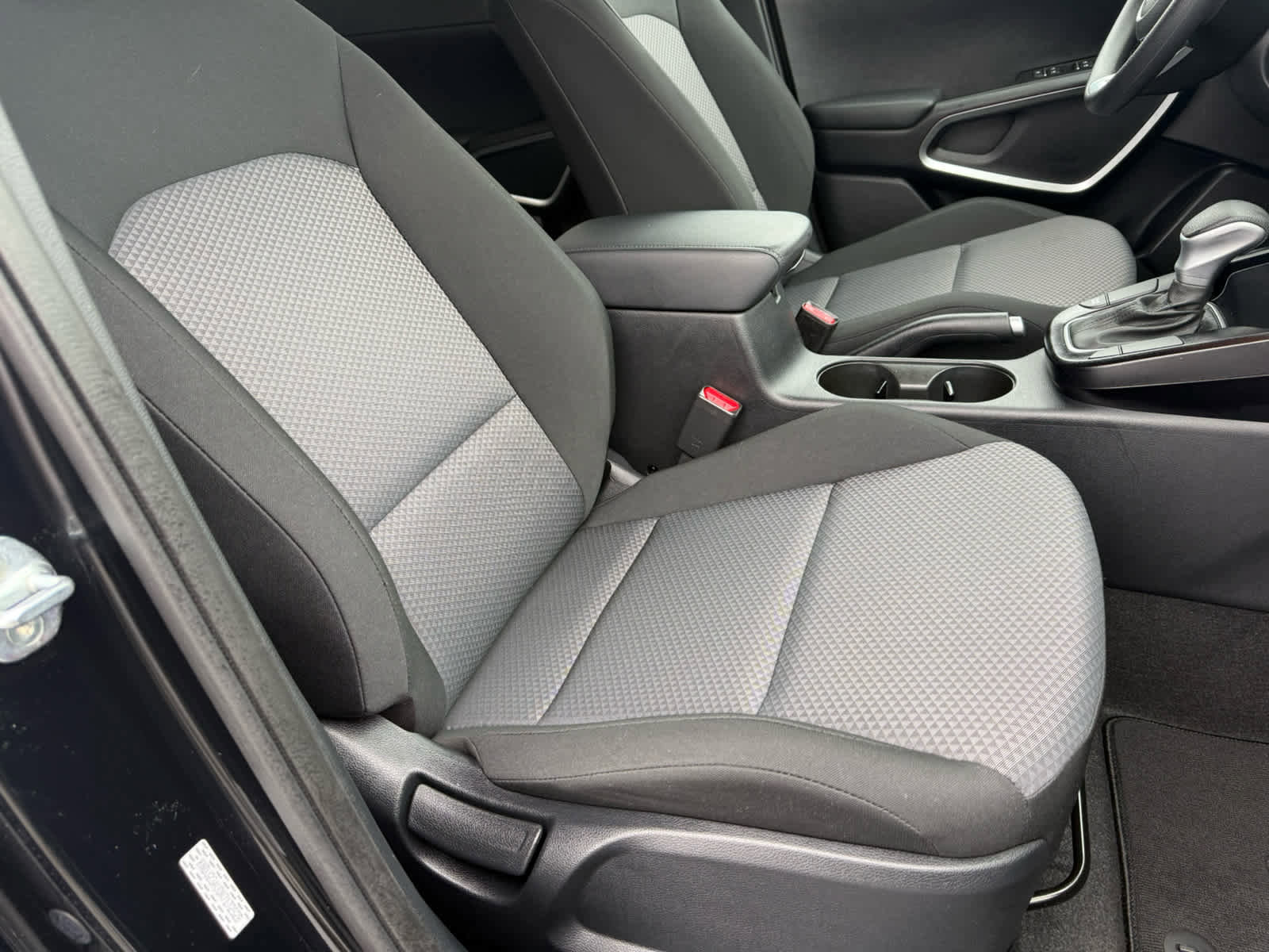 Used 2022 Kia Soul LX image 8