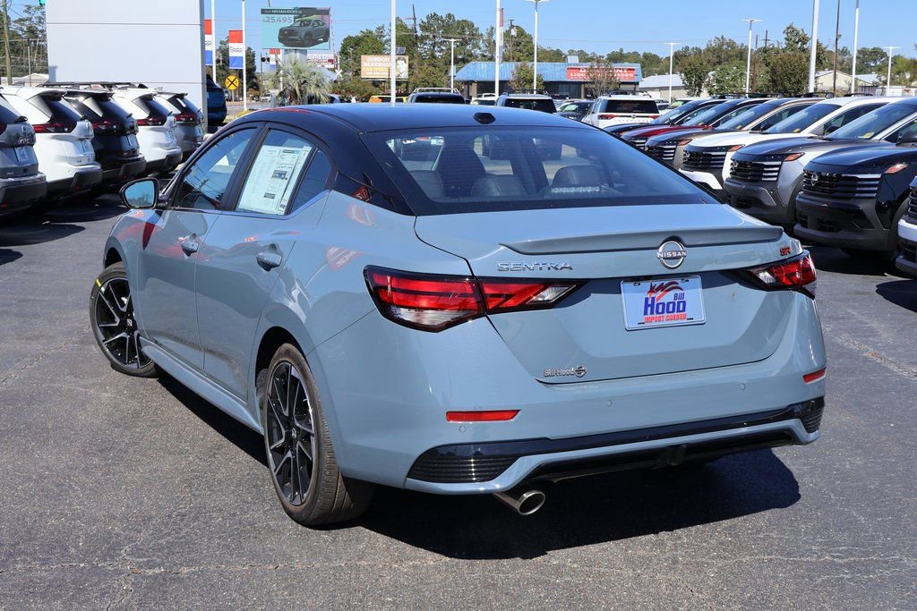 New 2025 Nissan Sentra SR w/ SR Premium Package image 2