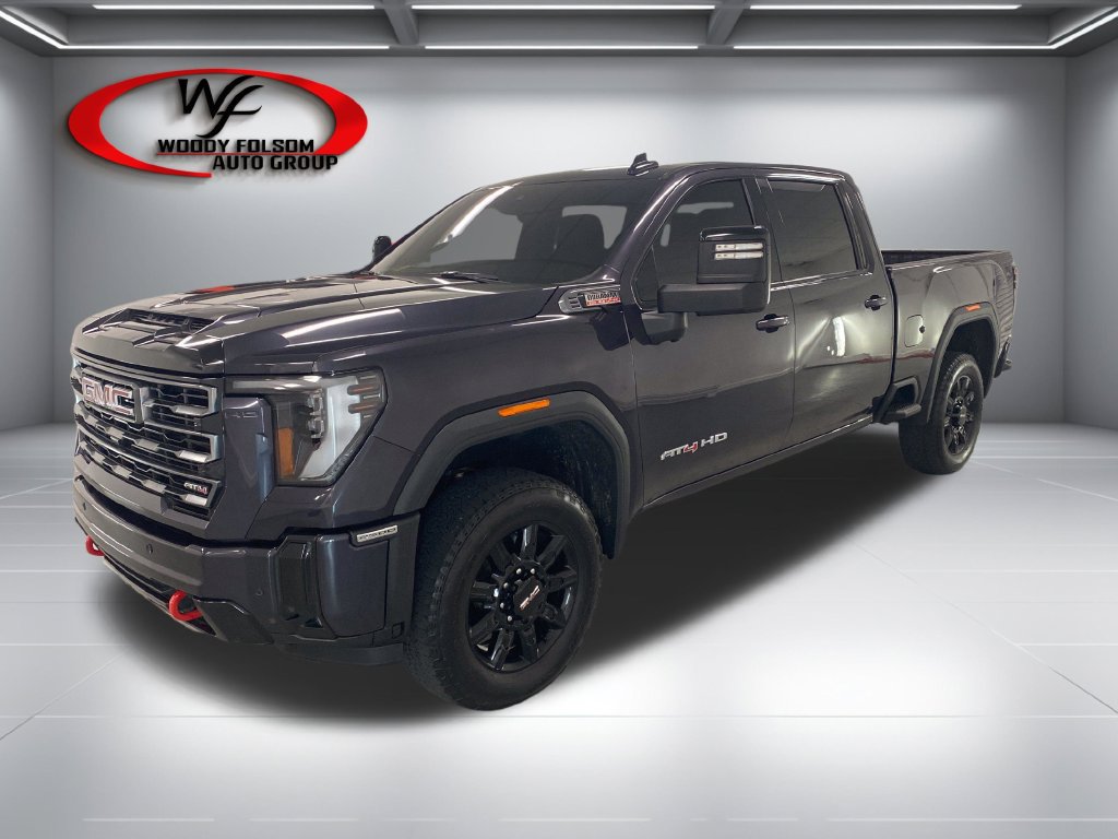 Used 2026 GMC Sierra 2500 AT4 AWD/4WD image 2