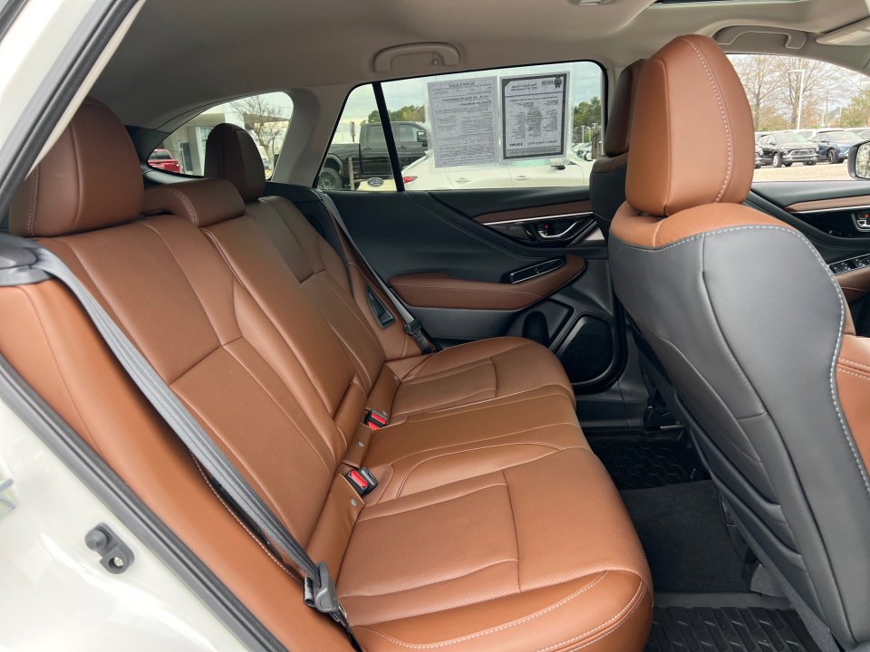 Used 2025 Subaru Outback Touring XT w/ Popular Package #2 image 29