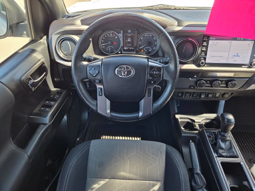 Used 2022 Toyota Tacoma TRD Off-Road w/ Technology Package RWD image 13