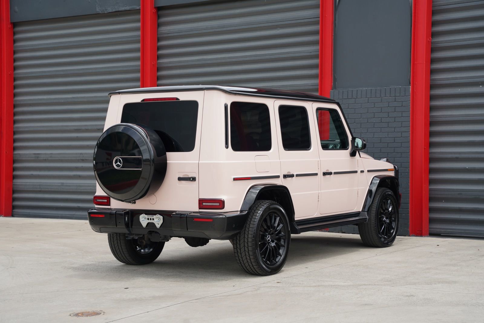 Used 2021 Mercedes-Benz G 550 w/ Exclusive Interior Package image 52
