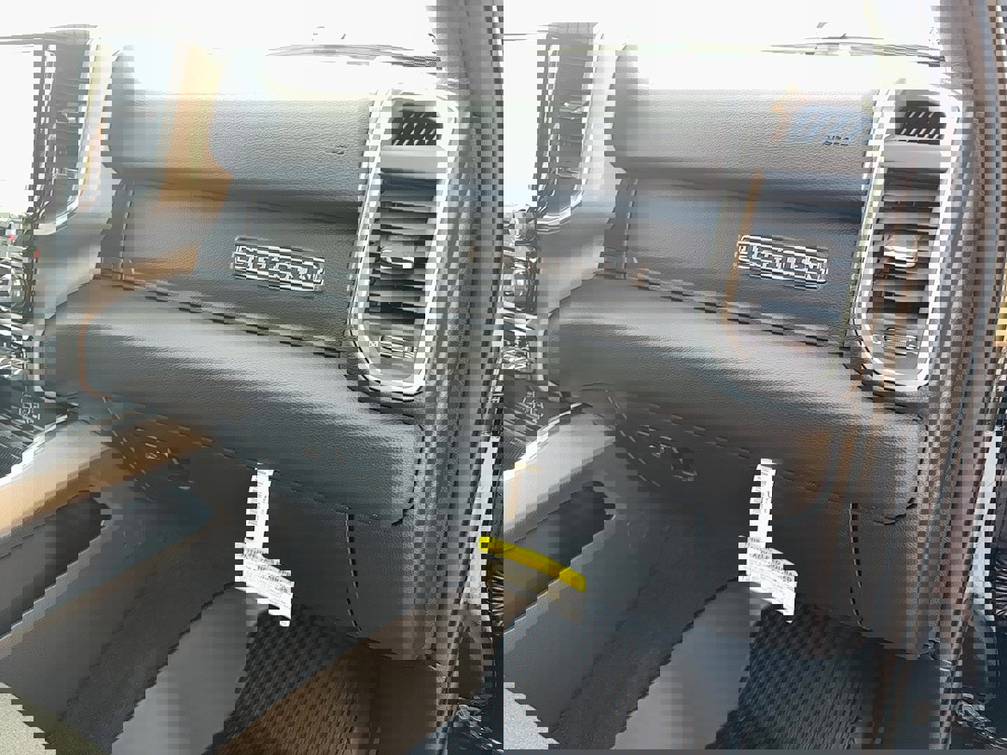 New 2025 RAM 1500 Big Horn w/ Night Edition image 8