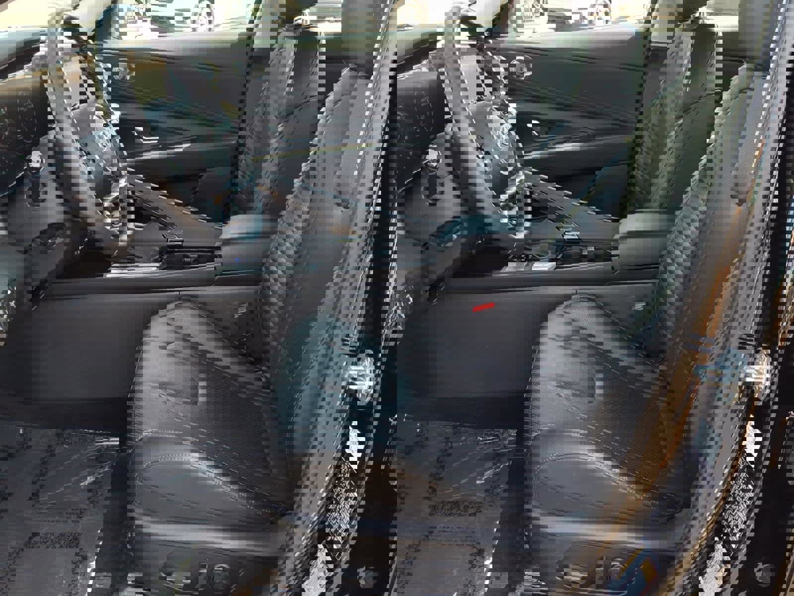 Used 2023 Hyundai Elantra Limited image 24