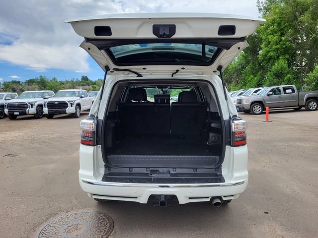 Used 2018 Toyota 4Runner Limited AWD/4WD image 29