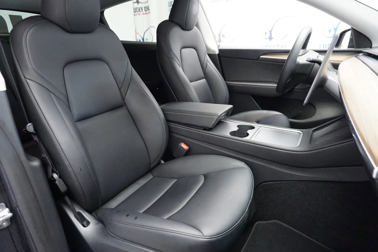 Used 2024 Tesla Model Y Long Range image 17