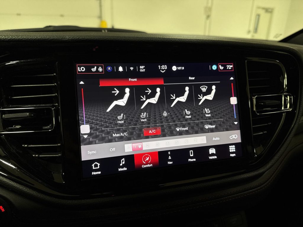 Used 2024 Dodge Durango GT AWD/4WD image 17
