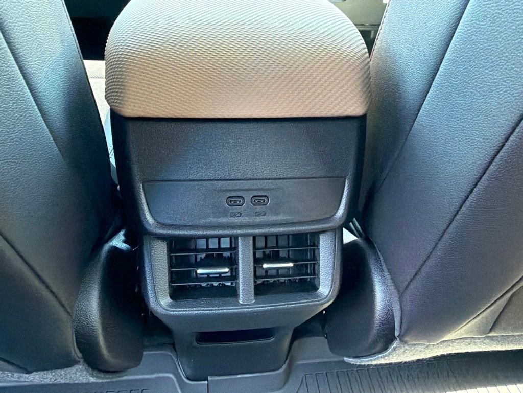 New 2026 Chevrolet Equinox ACTIV w/ LPO, Floor Liner Package FWD image 16