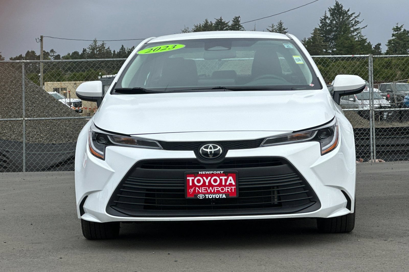 Used 2023 Toyota Corolla LE FWD image 6