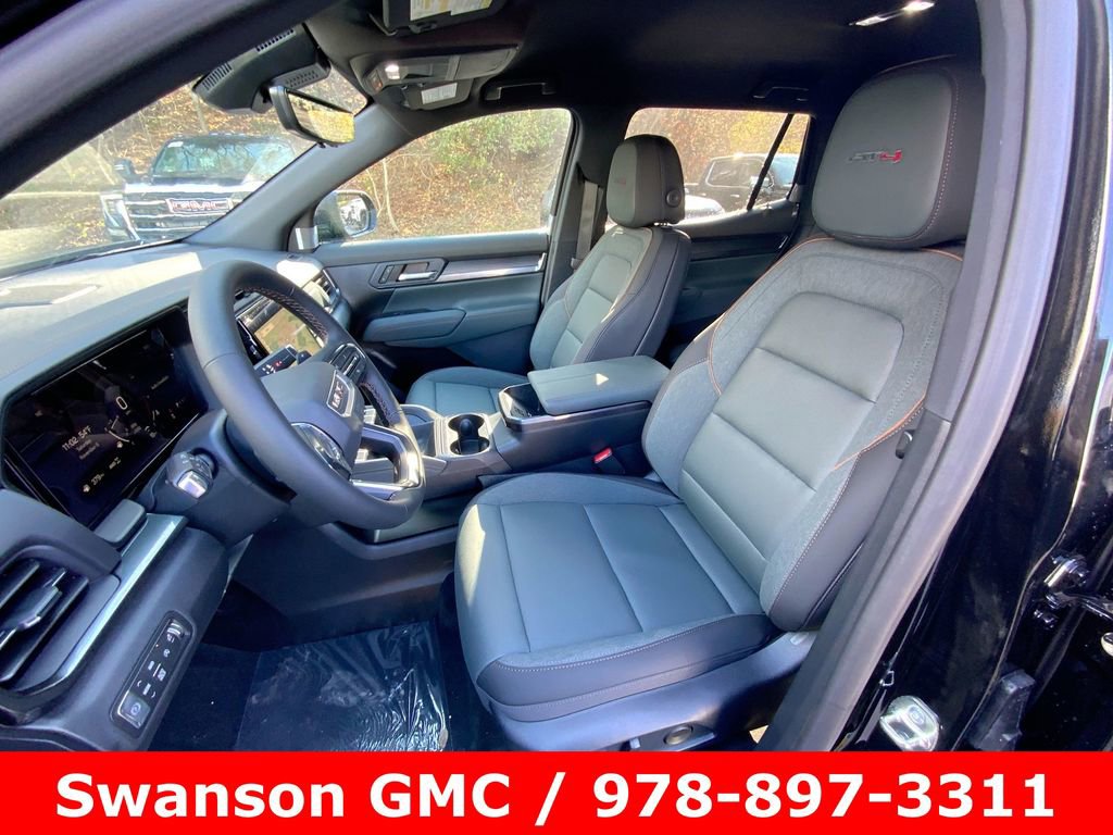 New 2026 GMC Terrain AT4 w/ Technology Package II image 18