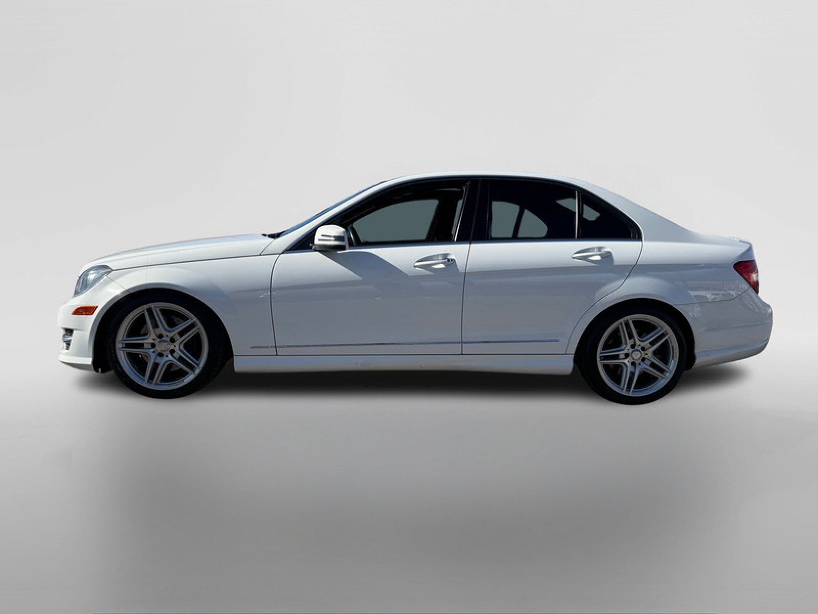 Used 2013 Mercedes-Benz C 300 C 300 Sport image 2