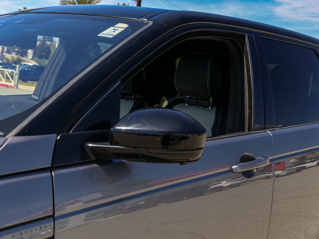 Used 2020 Land Rover Discovery Sport S R-Dynamic image 12