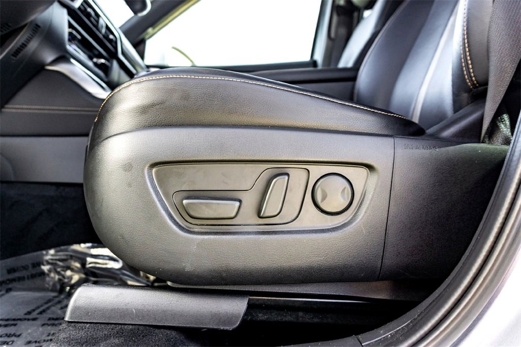 Used 2025 MAZDA CX-90 3.3 Turbo w/ Premium Plus Pkg image 12