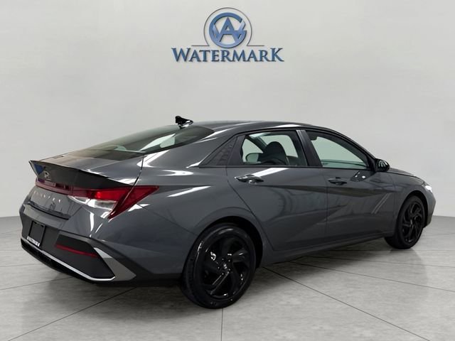 New 2026 Hyundai Elantra Sport image 5