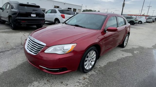 Used 2012 Chrysler 200 Touring w/ Sun/Sound Group FWD image 6