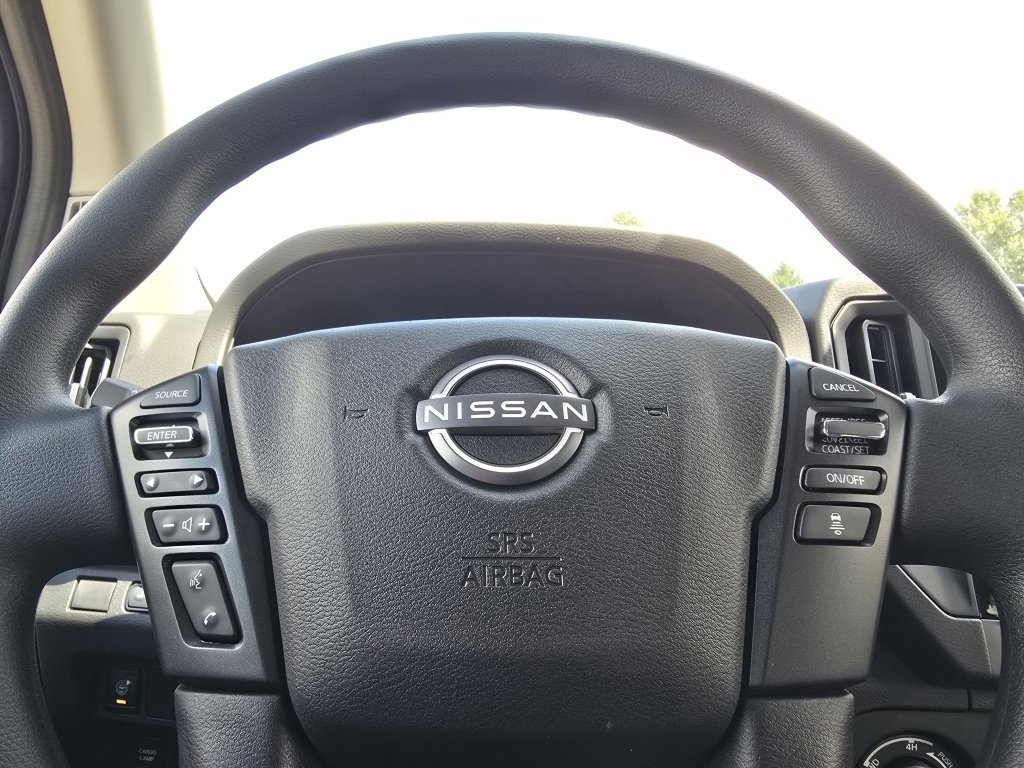 New 2025 Nissan Frontier S image 15