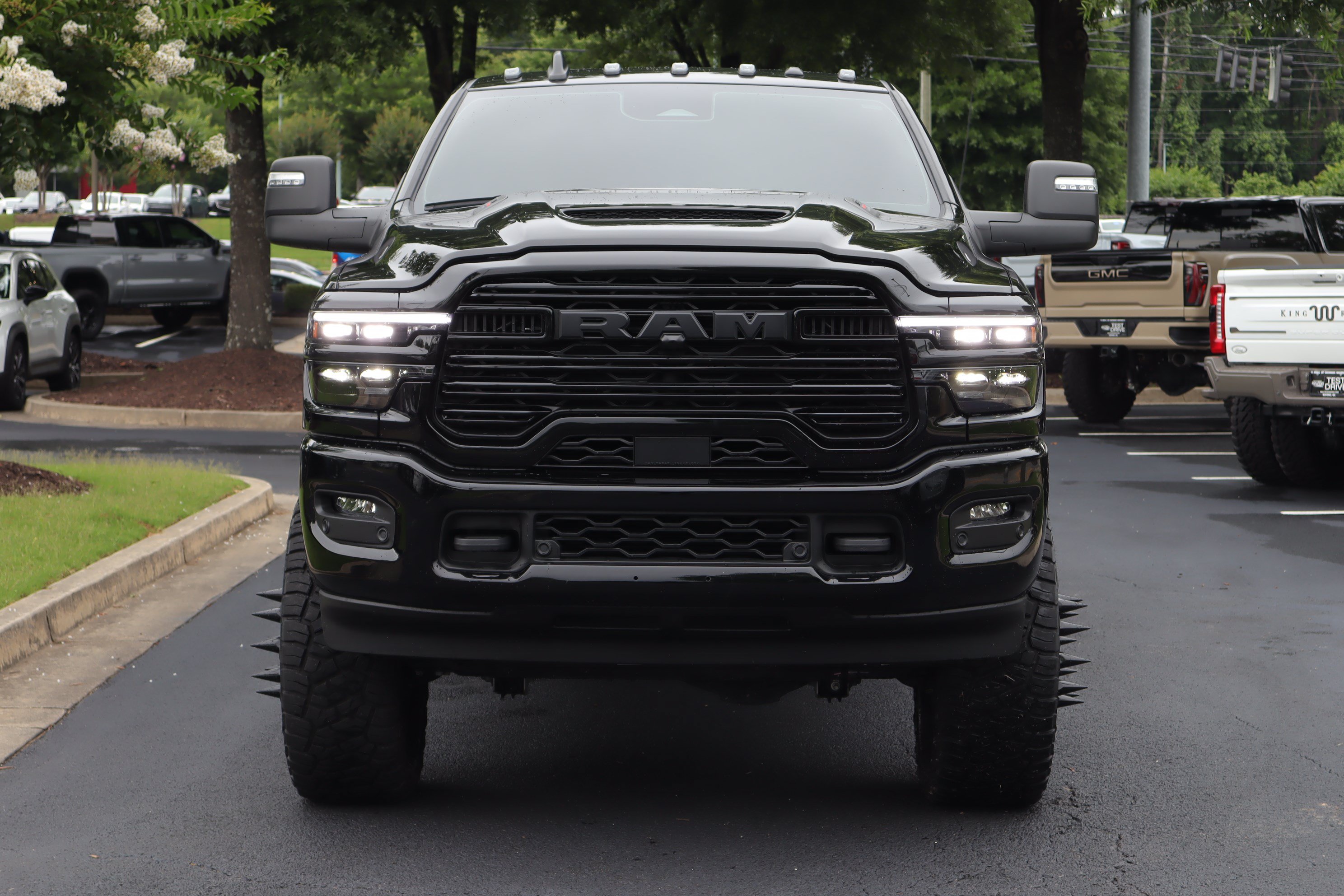 Used 2026 RAM 3500 Laramie AWD/4WD image 39