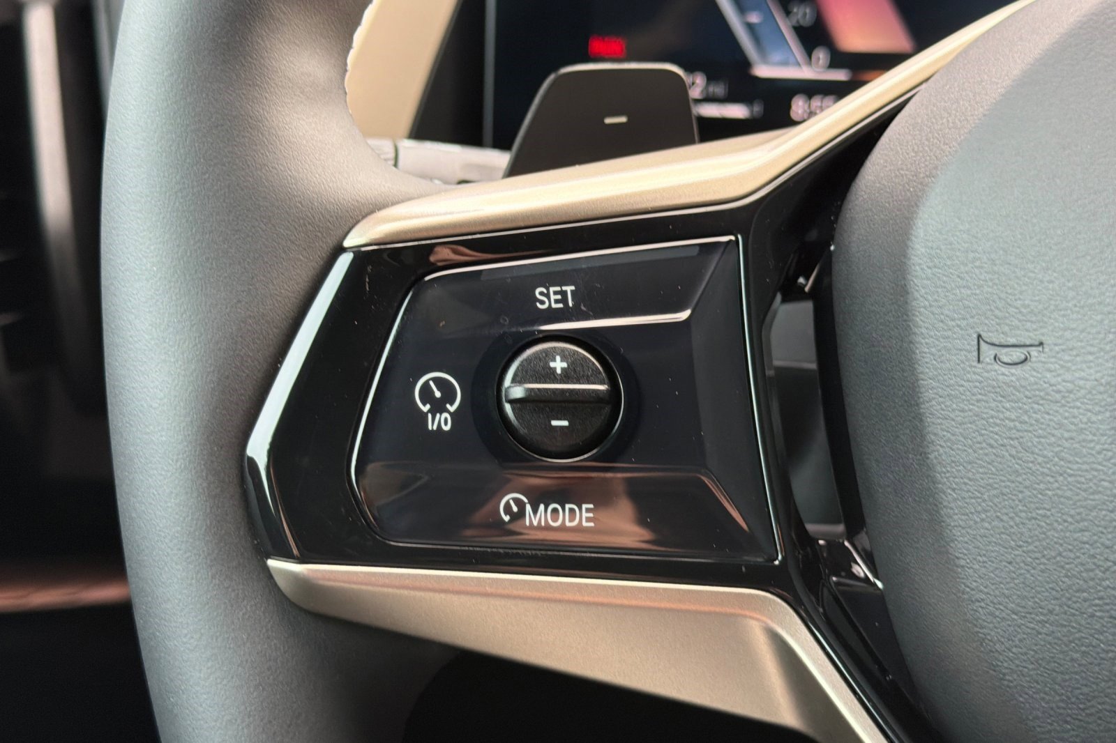 Used 2025 BMW X3 xDrive30i w/ Convenience Package image 31