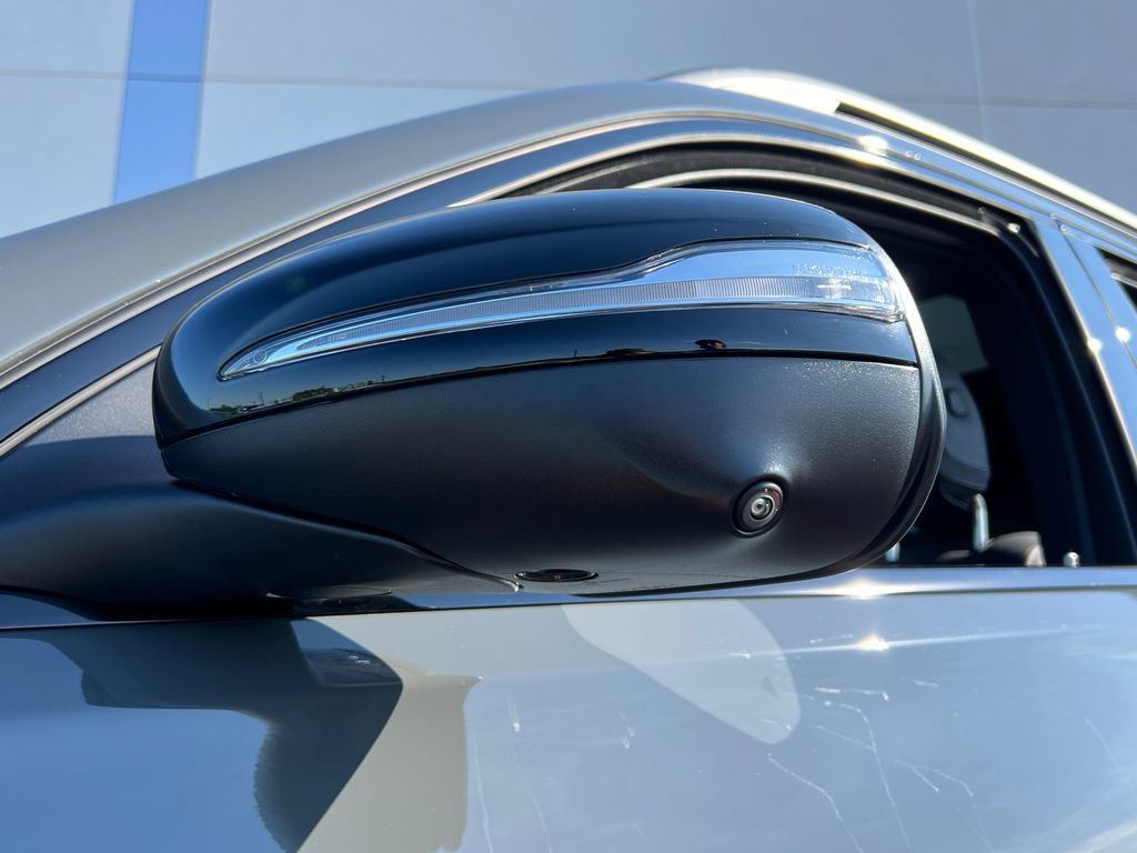 New 2026 Mercedes-Benz GLS 450 4MATIC image 34