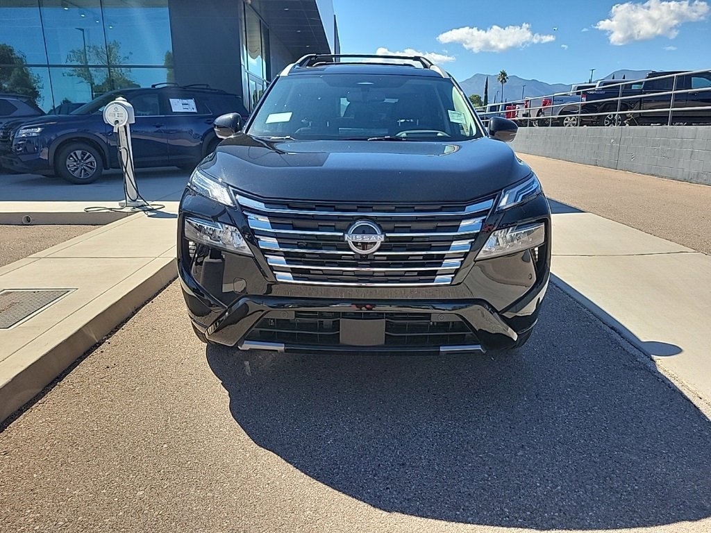 New 2026 Nissan Rogue Platinum image 2