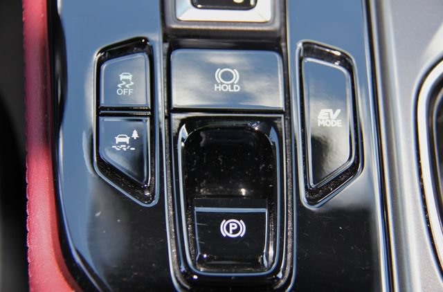 Used 2025 Lexus NX 350h AWD w/ Rear Seat Package image 31