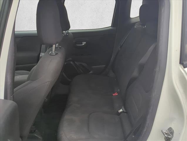 Used 2021 Jeep Renegade Latitude image 18