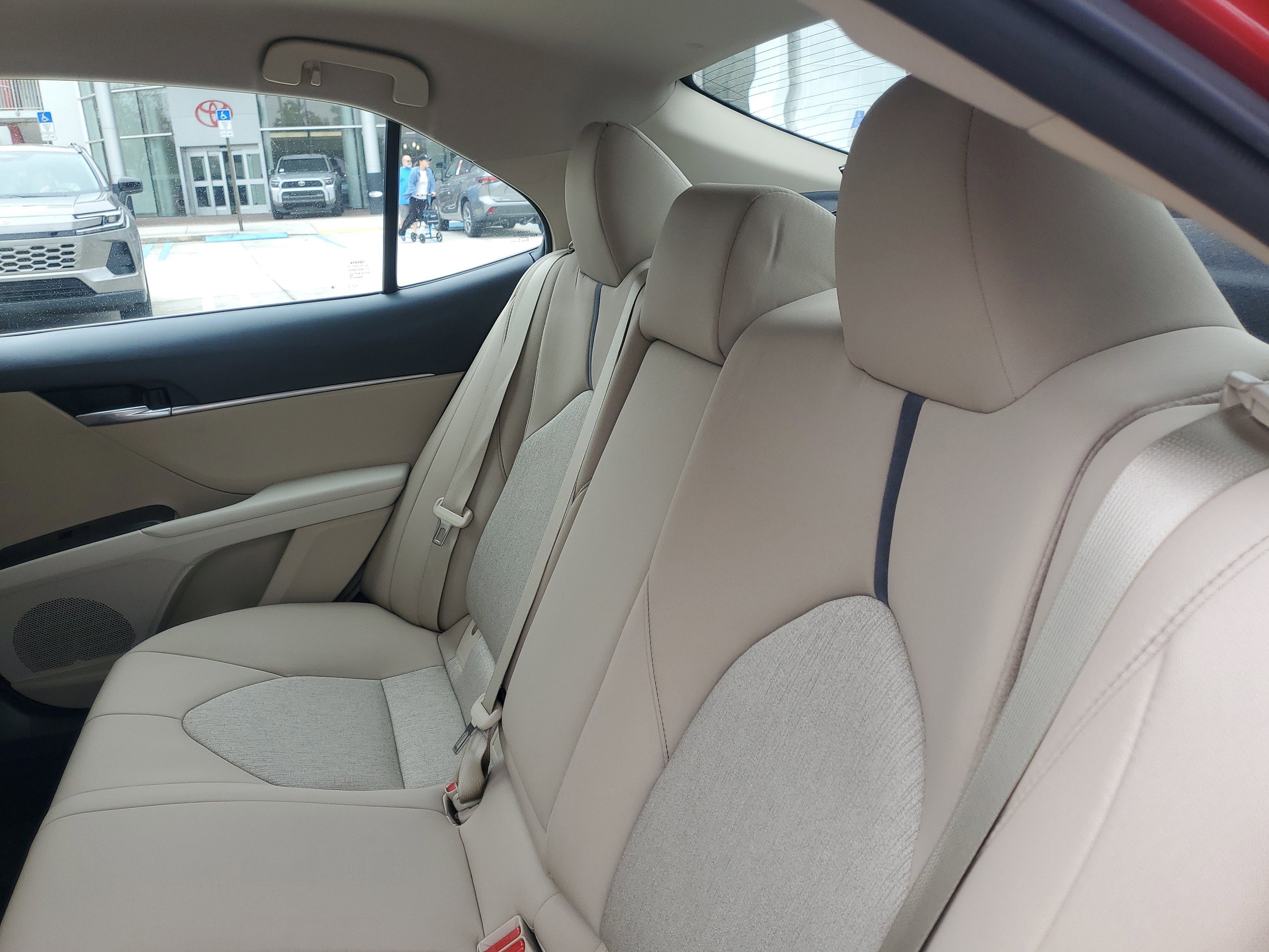 Used 2023 Toyota Camry LE image 13