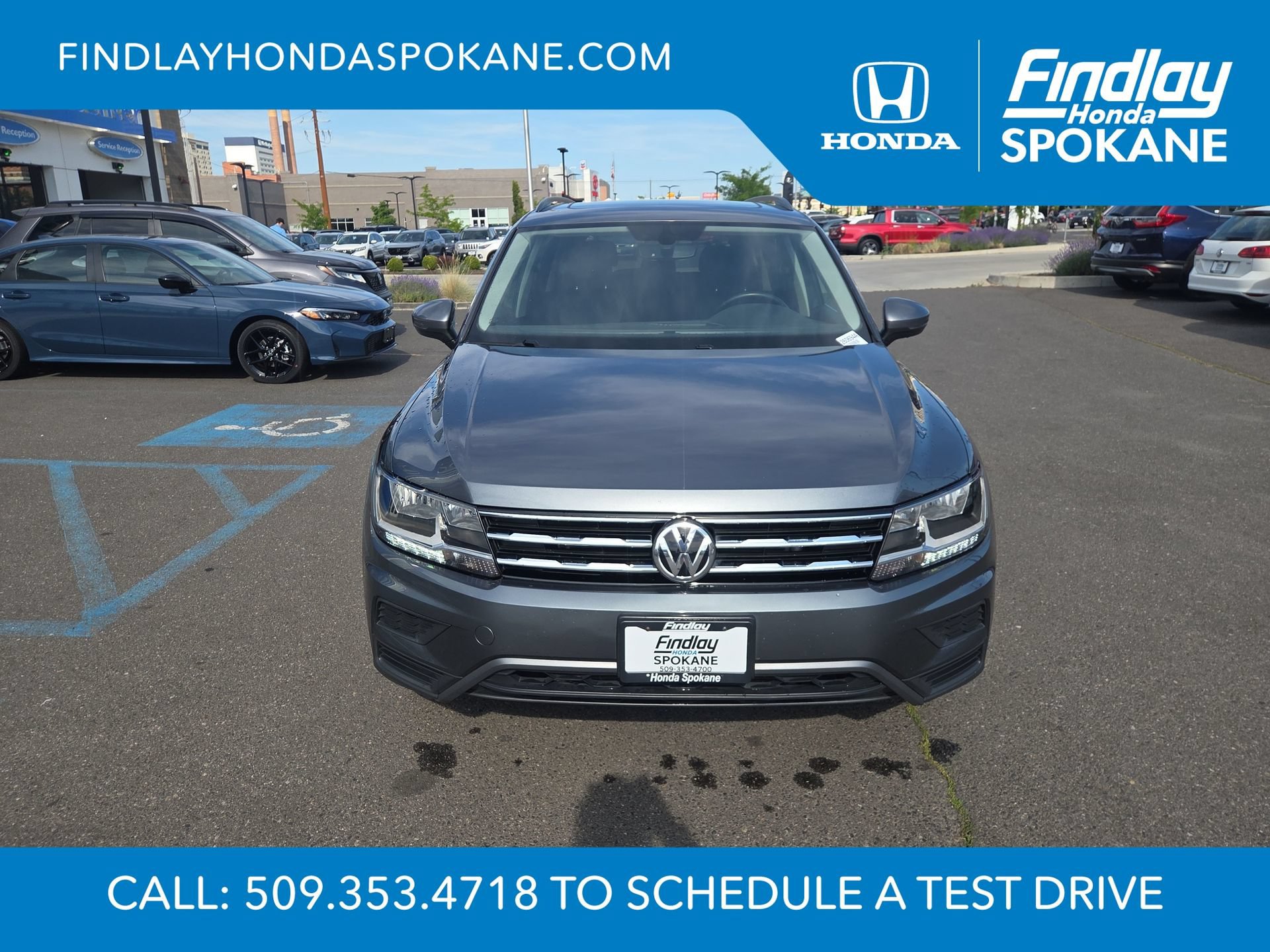 Used 2019 Volkswagen Tiguan SE w/ Panoramic Sunroof Package AWD/4WD image 8