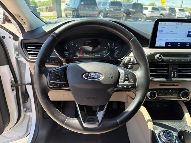 Used 2022 Ford Escape SEL AWD/4WD image 34