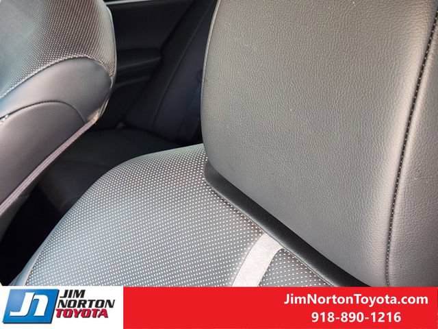 Used 2023 Toyota Camry XSE w/ Navigation Package FWD image 16