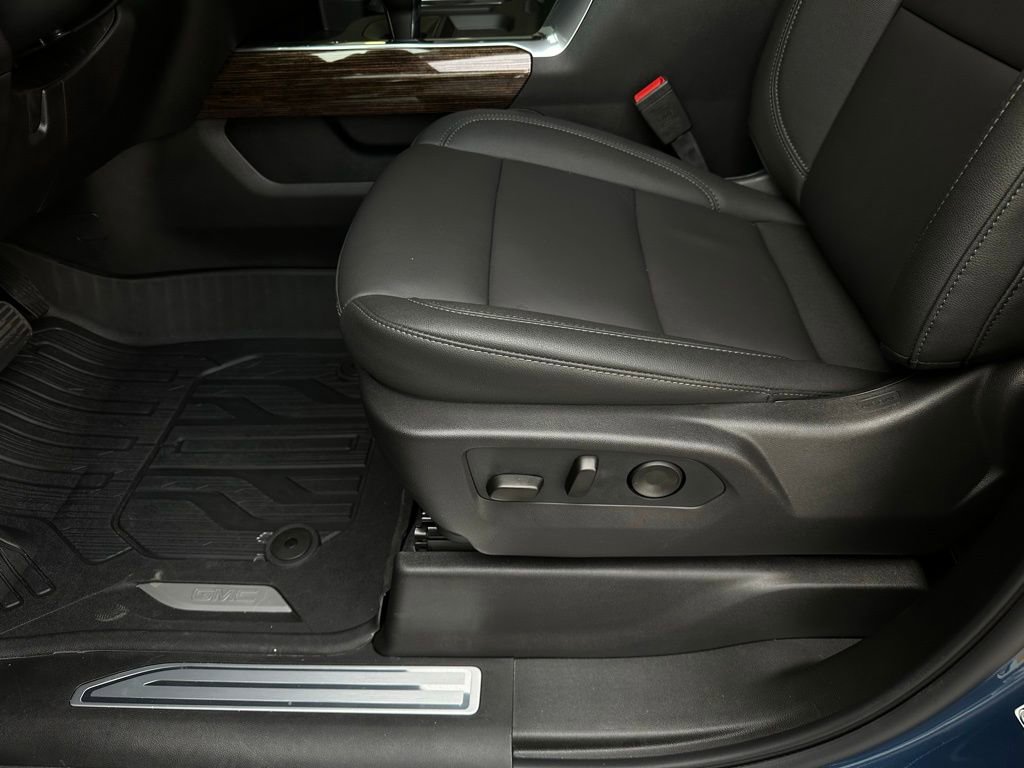 New 2026 GMC Sierra 1500 Elevation w/ Elevation Premium Package image 10