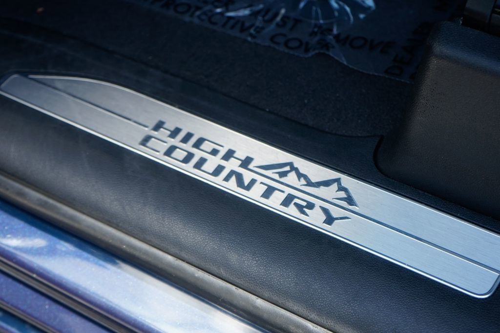 Used 2019 Chevrolet Silverado 1500 High Country AWD/4WD image 19