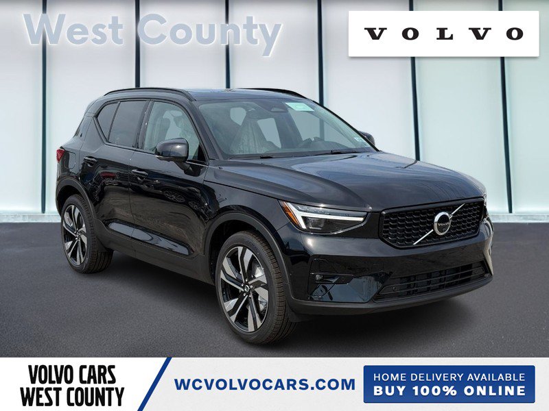 New 2026 Volvo XC40 B5 Ultra w/ Protection Package Premier AWD/4WD image 1