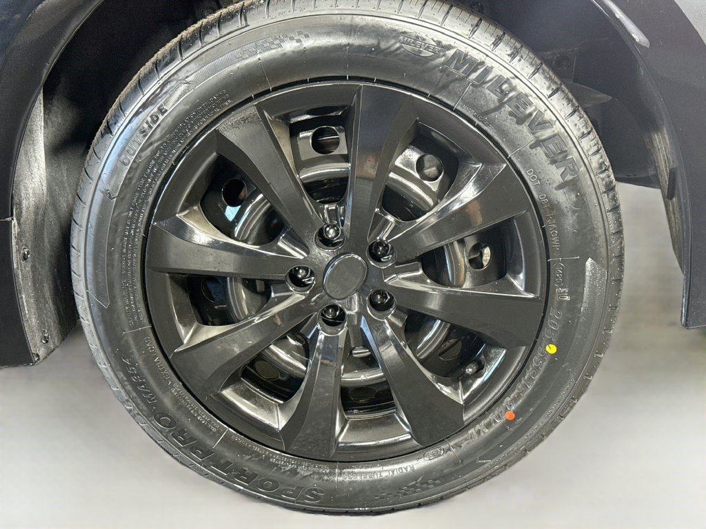 Used 2023 Toyota Corolla LE FWD image 35