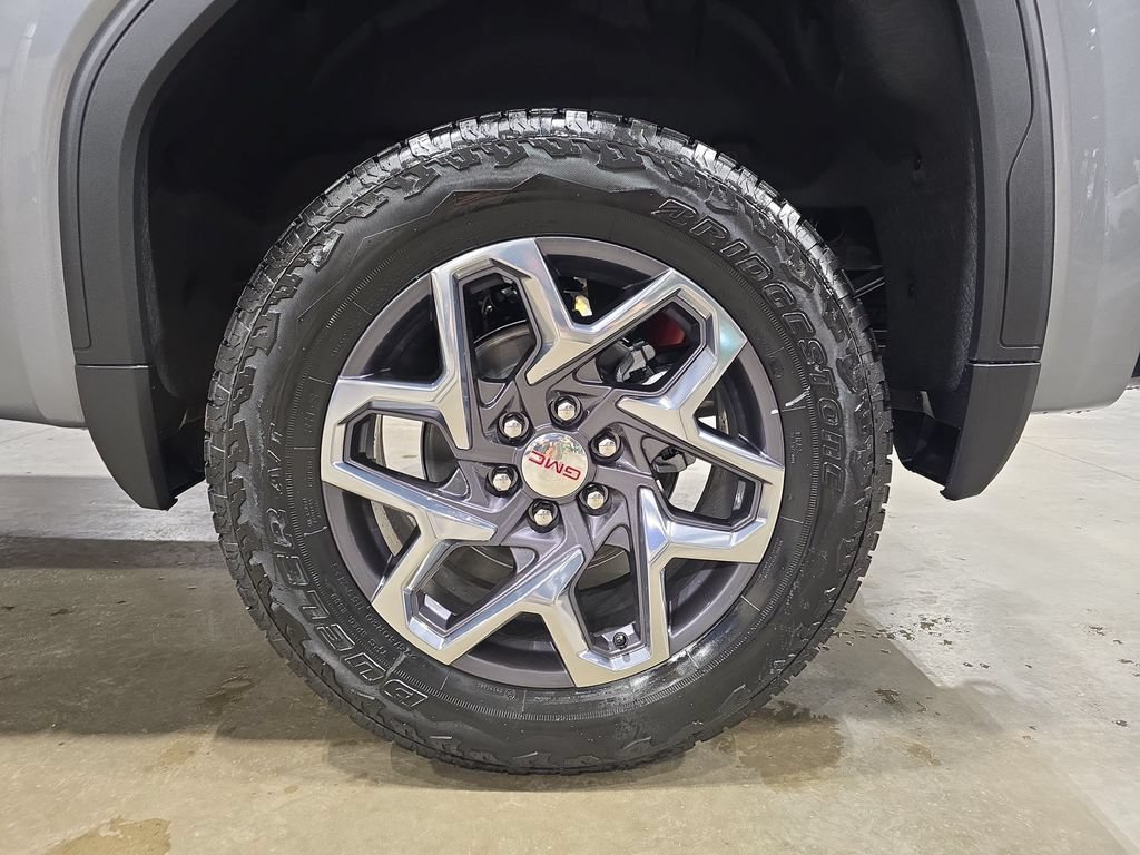 New 2026 GMC Sierra 1500 SLE AWD/4WD image 32
