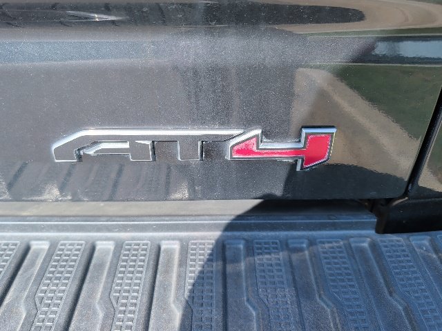 Used 2021 GMC Sierra 1500 AT4 w/ AT4 Value Package AWD/4WD image 14
