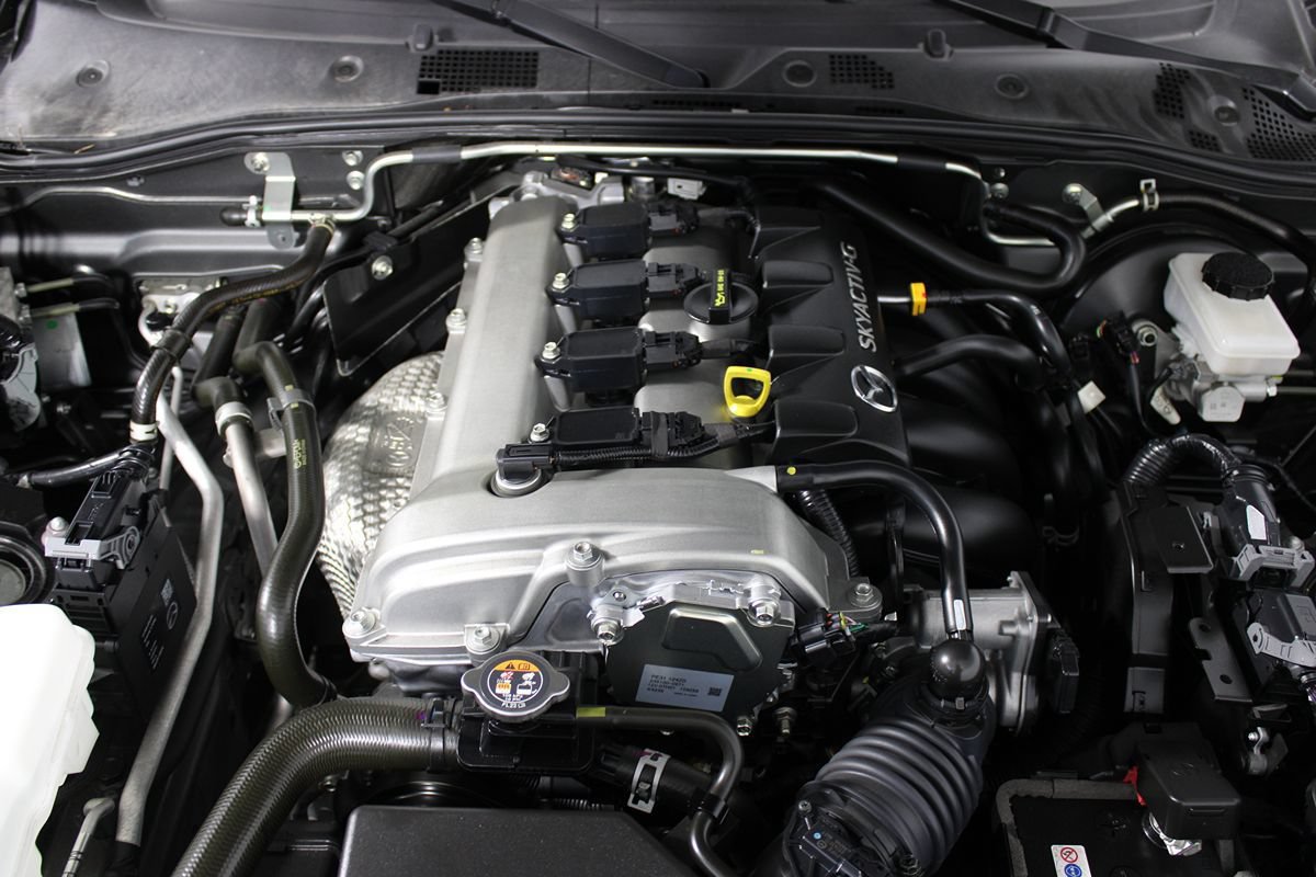 Used 2024 MAZDA MX-5 Miata RF Grand Touring RWD image 35