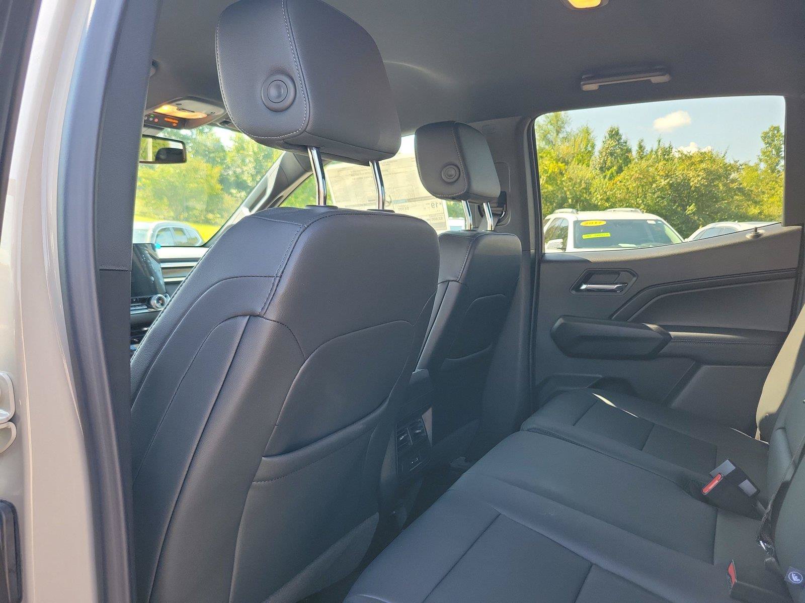New 2026 GMC Canyon Elevation w/ Convenience Package AWD/4WD image 17