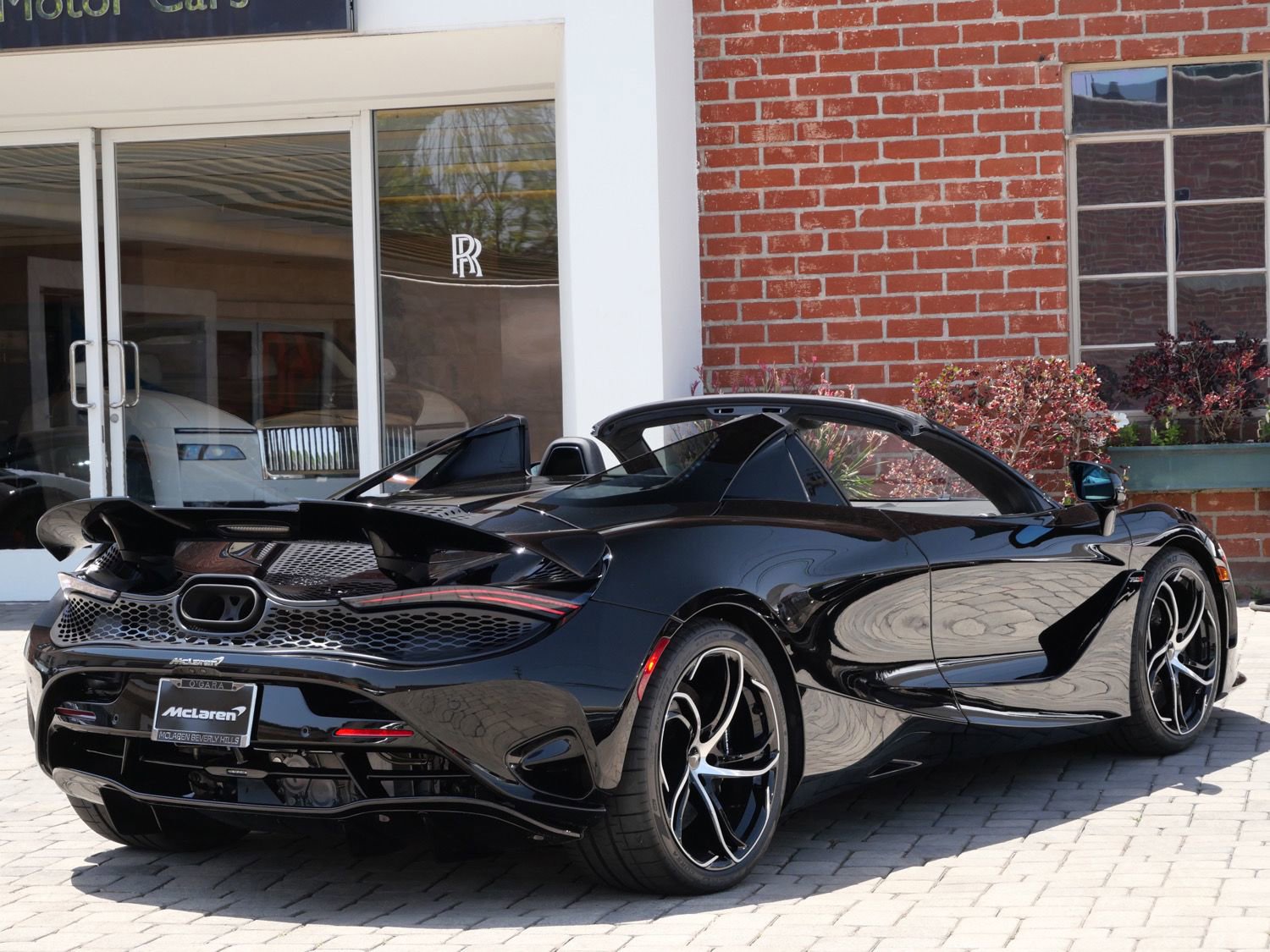 Used 2024 McLaren 750S Spider image 4